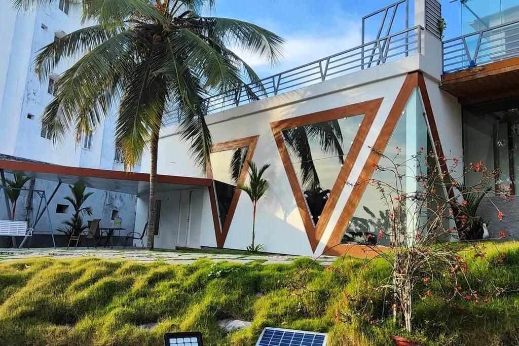 The Urban Getaway Villa Thiruvananthapuram Exterior foto