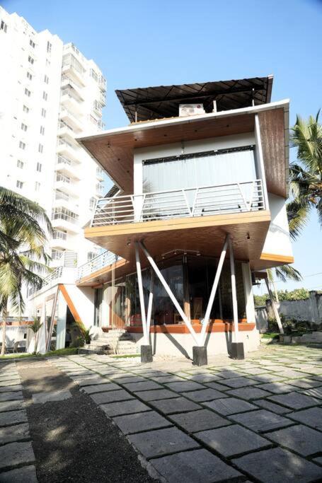 The Urban Getaway Villa Thiruvananthapuram Exterior foto